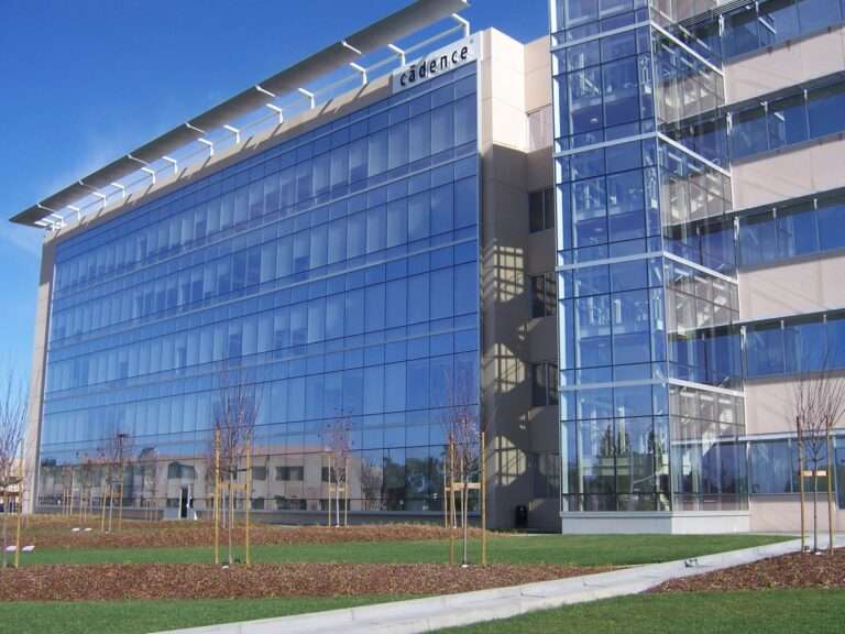 Cadence Design Systems Building 10